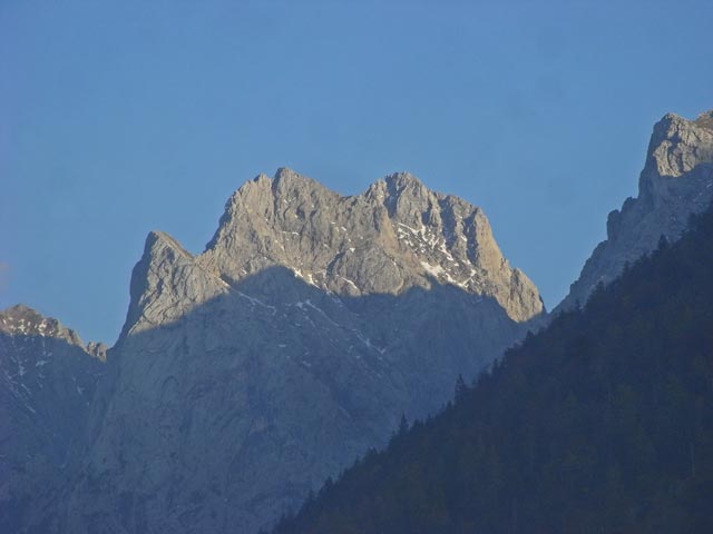 Kleine Halt, Gamshalt und Ellmauer Halt vom Kaisertal aus (10. Okt.)