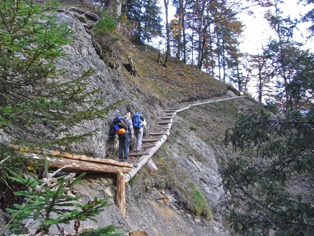 Erich und Daniela am G&uuml;ttlersteig zwischen Anton-Karg-Haus und Kufsteiner Klettersteig (11. Okt.)