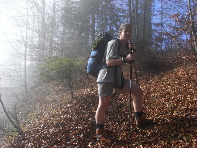 Daniela zwischen Gmailkapelle und Schatterberg (25. Okt.)