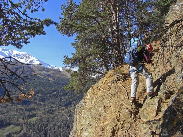 Daniela am Abstiegsweg