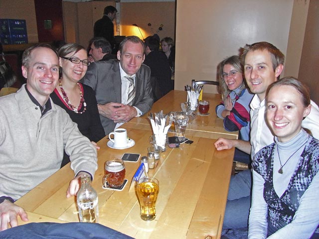 Florian, Susanne, Erich, Doris, ich und Carmen im Plutzer Br&auml;u