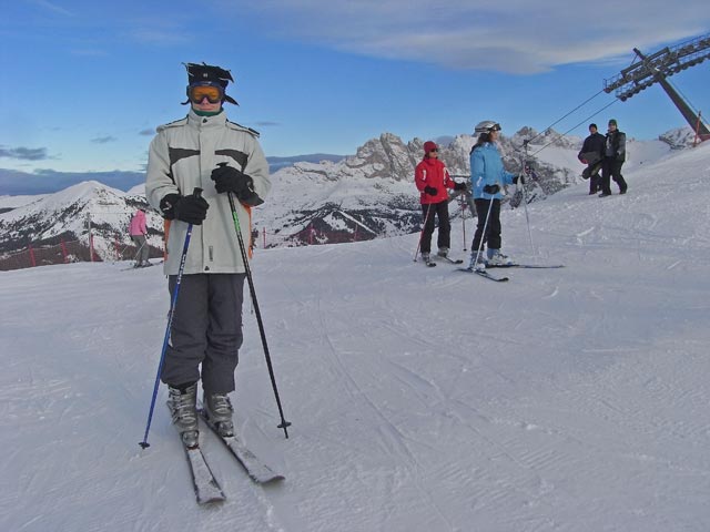 Daniela bei der Bergstation des Sessellifts Piza Pranseies (22. Dez.)
