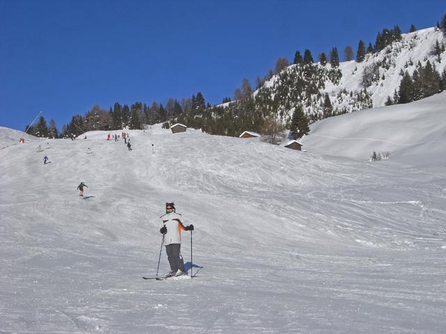 Daniela auf der Abfahrt des Sessellifts Arlara (23. Dez.)