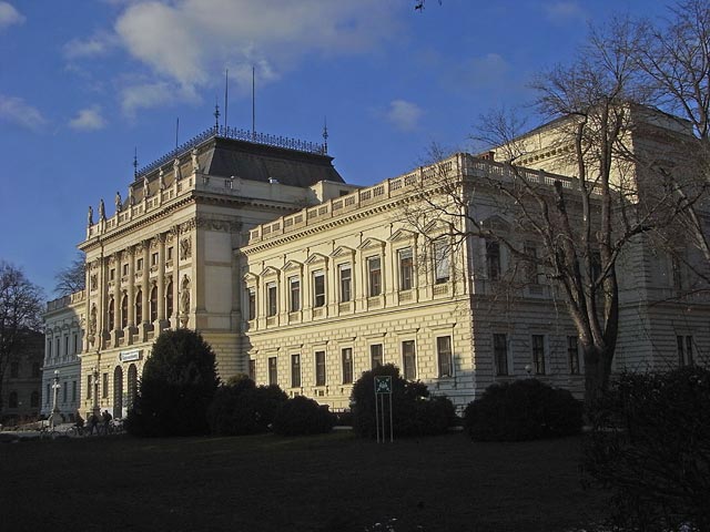 Universit&auml;t (20. M&auml;rz)