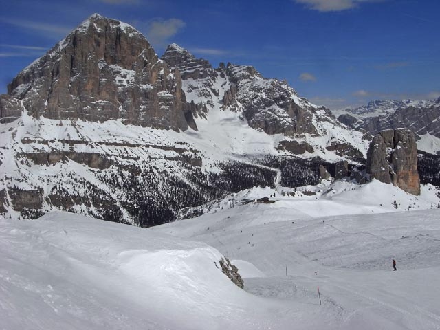 Abfahrt des Sessellifts Averau (22. M&auml;rz)