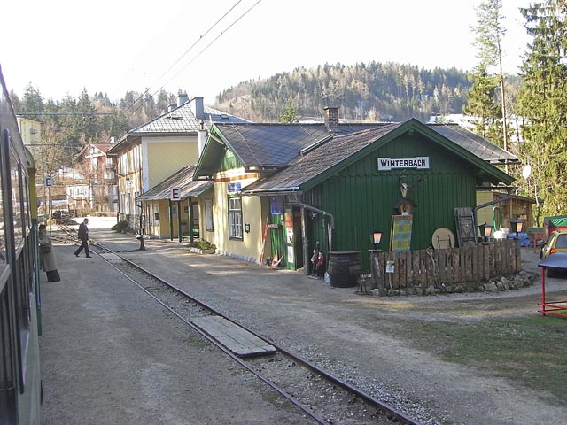 Bahnhof Winterbach, 718 m