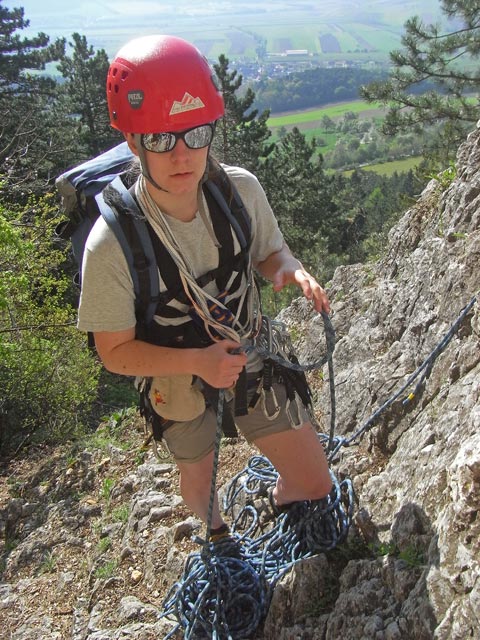 Kletterbr&uuml;derpfad: Daniela im Einstieg