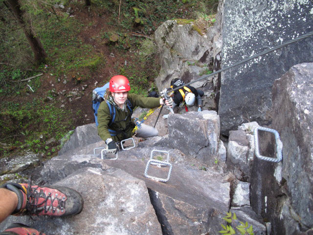 Daniela und Michael in der Einstiegswand