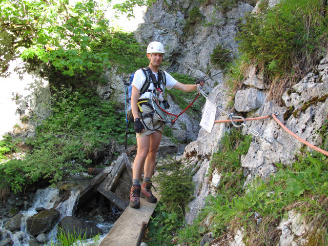 Rongg-Wasserfall-Klettersteig: Ich im Einstieg