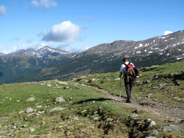 Erich auf Weg 5 zwischen Fortschellscharte und Innerh&uuml;tten (13. Juni)