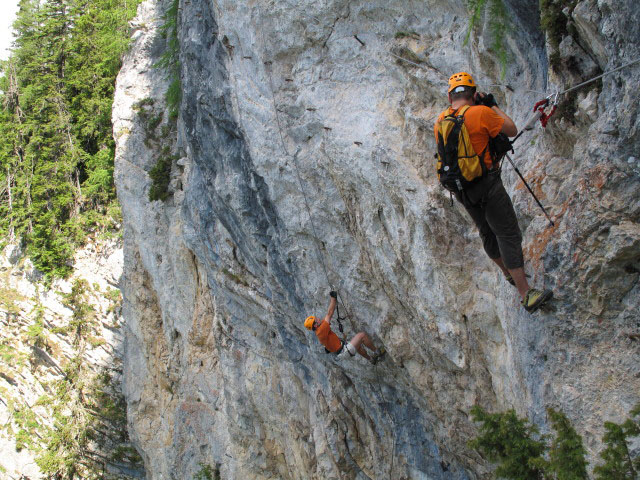 B&uuml;rgeralm-Klettersteig: Andreas und Axel in der Arena(variante)