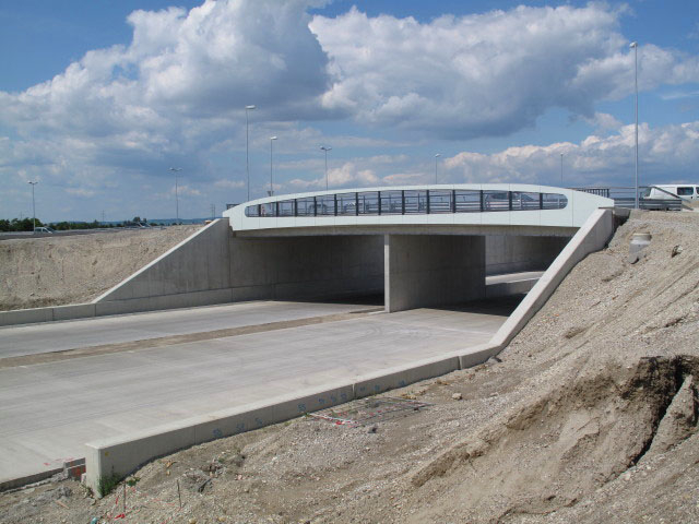 Baustelle der S1 bei S&uuml;&szlig;enbrunn