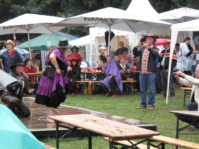 bei der Countryb&uuml;hne (28. Juni)