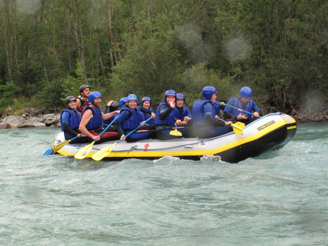 Daniela, Johannes, Helmut, ?, ?, Doris, Edith, Claudia, Timo, G&uuml;nther und Erwin auf der Isel (12. Juli)