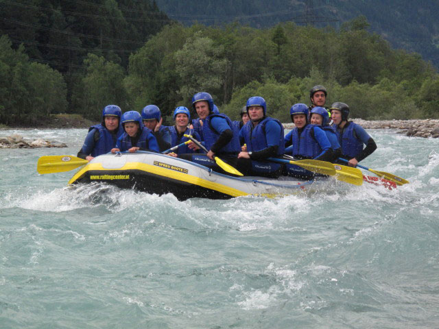 G&uuml;nther, Tobias, Claudia, Doris, Christian, Daniela, Erwin, Timo, Edith, ? und Christoph auf der Isel (12. Juli)