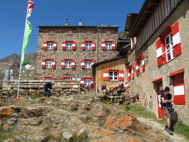 Reinhard und Anke bei der Breslauer Hütte, 2.844 m (17. Aug.)