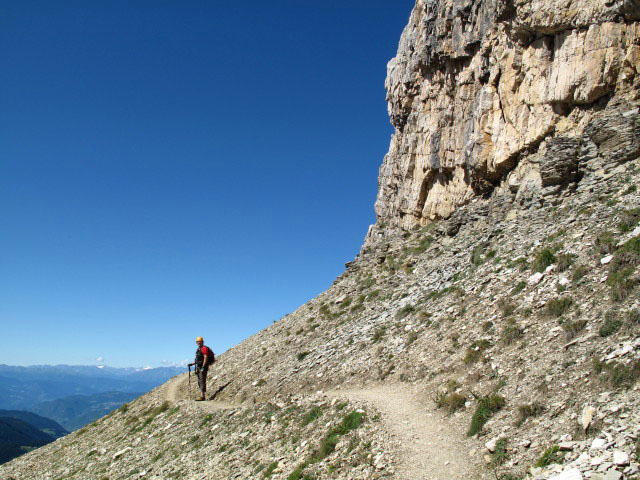 Axel auf Weg 549 zwischen Weg 551 und Rosengartenhütte