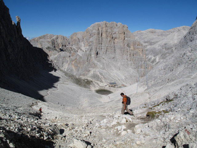 Axel und Andreas auf Weg 542 zwischen Santnerpass-H&uuml;tte und Gartlh&uuml;tte
