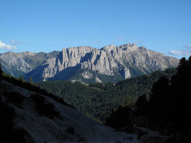 von Weg 546 Richtung Südosten
