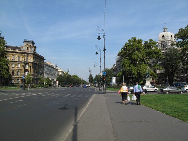 Andr&aacute;ssy &uacute;t (12. Sept.)