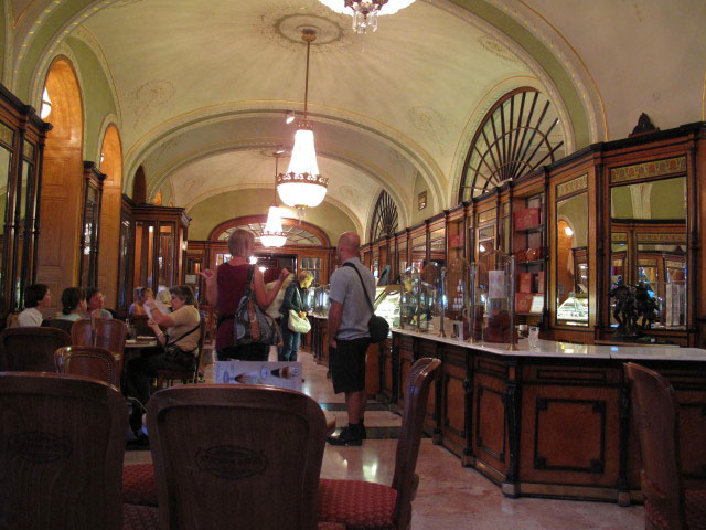 Caf&eacute; Gerbeaud (13. Sept.)