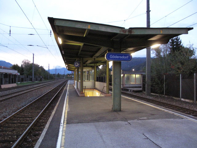 Bahnhof G&ouml;dersdorf, 511 m