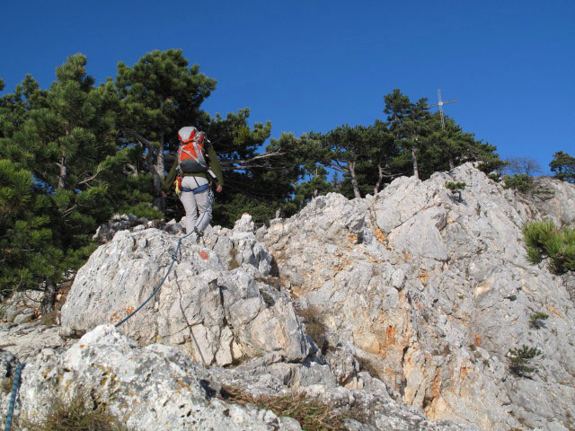 Kanzelsteig: Daniela am Ausstiegsgrat