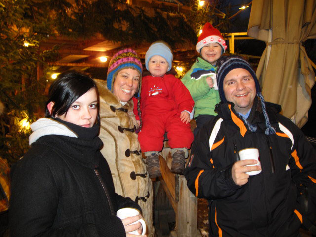 Alexandra, Claudia, ?, Miguel und Axel