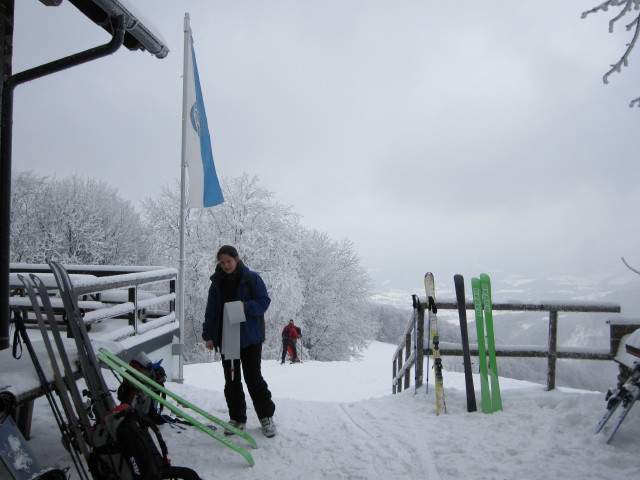 Daniela bei der Hainfelder Hütte, 922 m