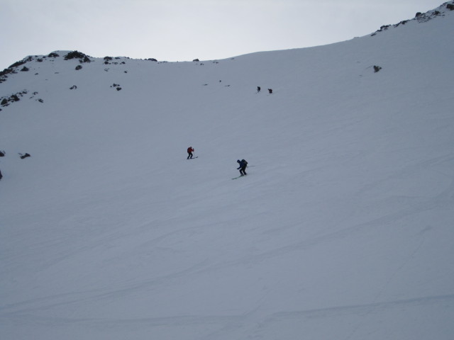 Gudrun und Daniela zwischen Schafsiedel und Manzenkar (24. Jän.)