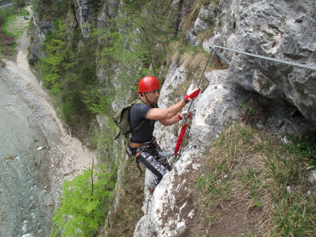 Marijan in der Bachwand