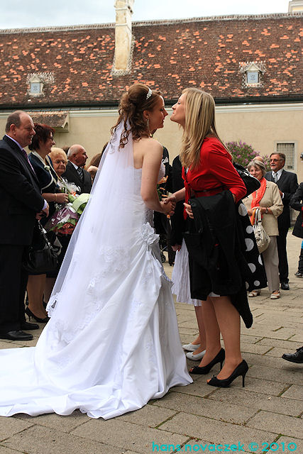 Wolfgang, Andrea, Johanna, Franz, Daniela, Katharina, Oma und Papa im Stift Heiligenkreuz (7. Mai) © novaczek.at