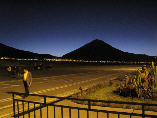 El Misti vom Aeropuerto Rodríguez Ballón aus (5. Juli)