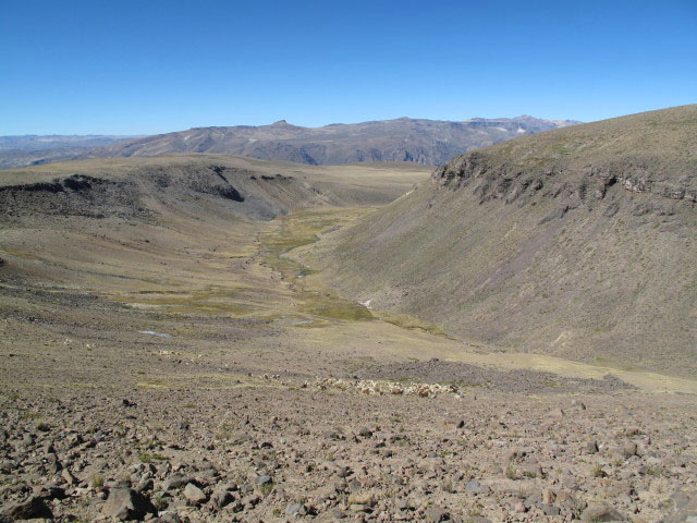zwischen Ñaupallacta und Nevado Mismi (11. Juli)