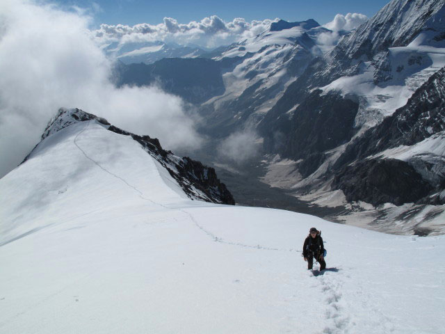 Irene am Hintergrat am 1. Eisfeld (21. Aug.)