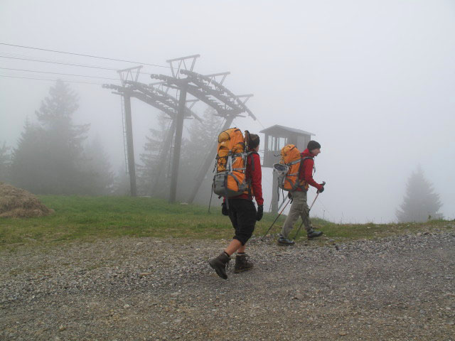 Gudrun und Christoph bei der Bergstation der Schlepplifte Hochhäderich (4. Sep.)
