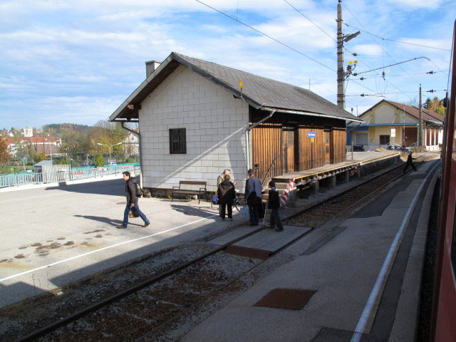 Bahnhof Hilm-Kematen, 329 m