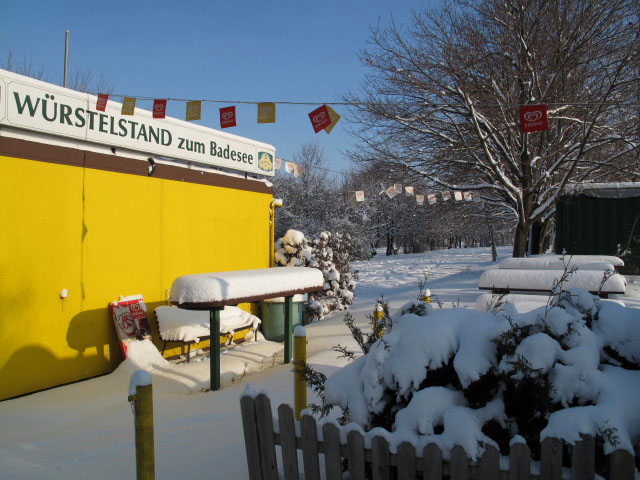 Würstelstand zum Badesee