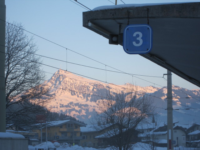 Kitzb&uuml;heler Horn vom Bahnhof Kirchberg in Tirol aus