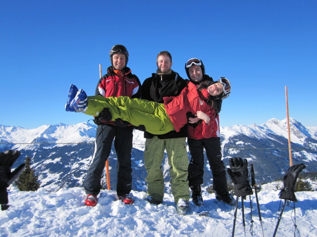 Ich, Markus, Udo und Katarina bei der Bergstation der Kreuzkogelbahn