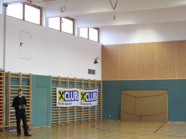 Flugvorf&uuml;hrung in der Hauptschule B&ouml;heimkirchen