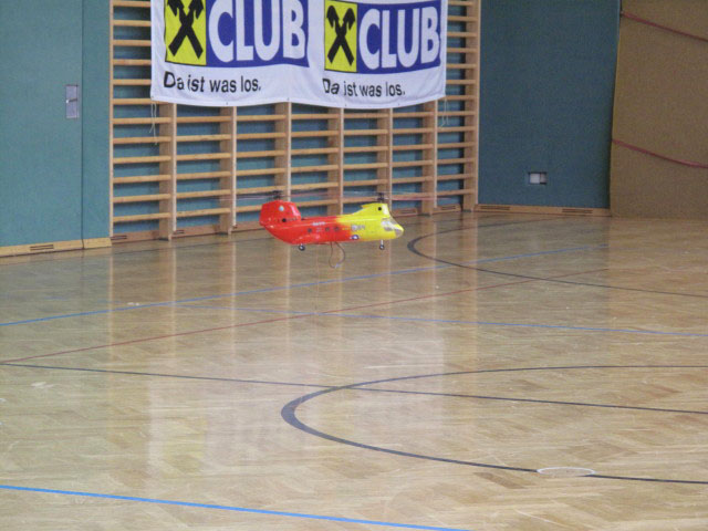 Flugvorf&uuml;hrung in der Hauptschule B&ouml;heimkirchen