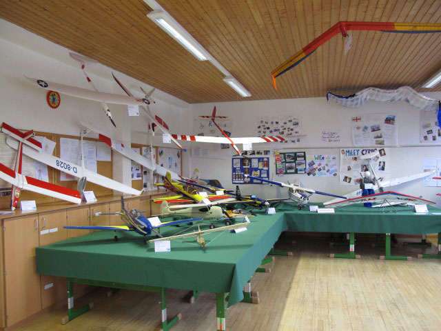 in der Hauptschule B&ouml;heimkirchen