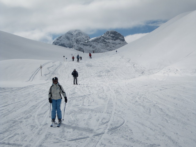 Mama auf der Piste 'Hochalpe'