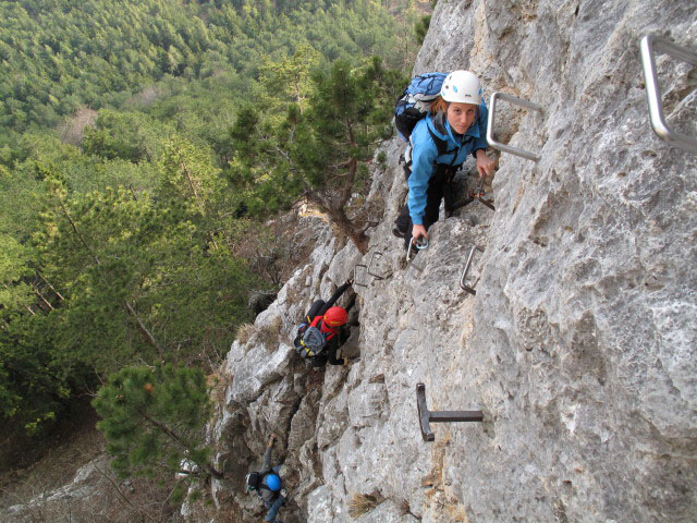Wildenauer-Klettersteig: Gregor, Carmen und Romana vor der Schl&uuml;sselstelle