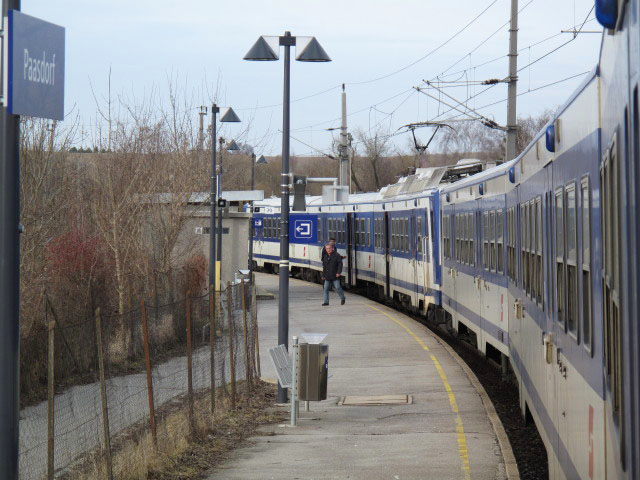 Haltestelle Paasdorf