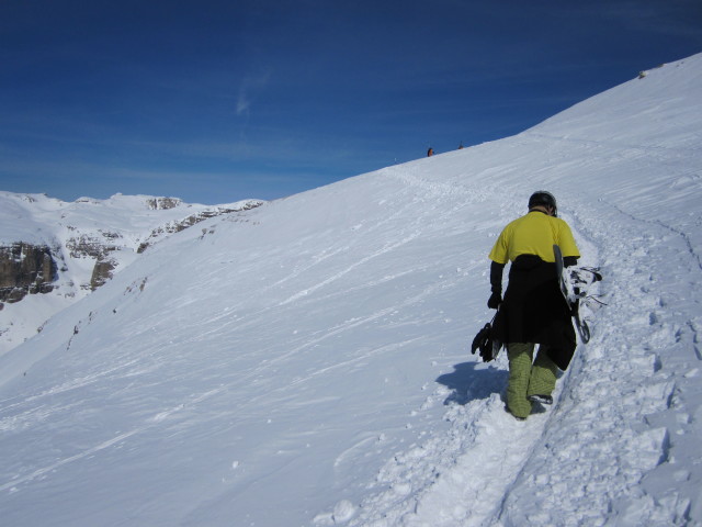 Markus zwischen Forcella Pordoi und Bamberger H&uuml;tte (22. M&auml;rz)