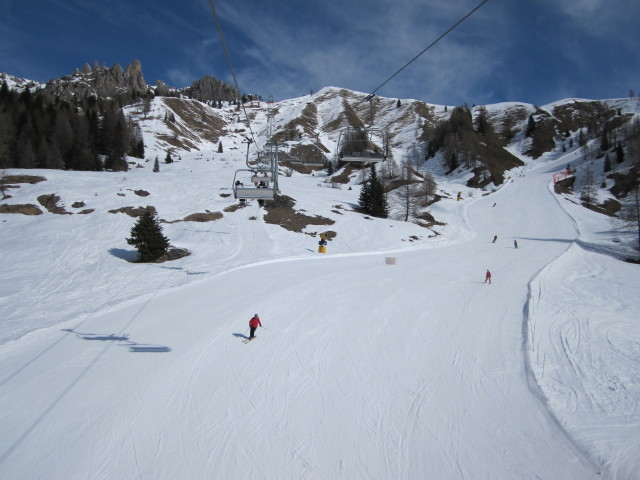 Piste Savin&egrave; vom Sessellift Le Pale aus (23. M&auml;rz)