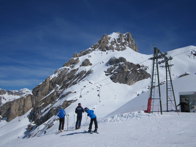 Bergstation des Skilifts Sasso di Rocca (24. M&auml;rz)
