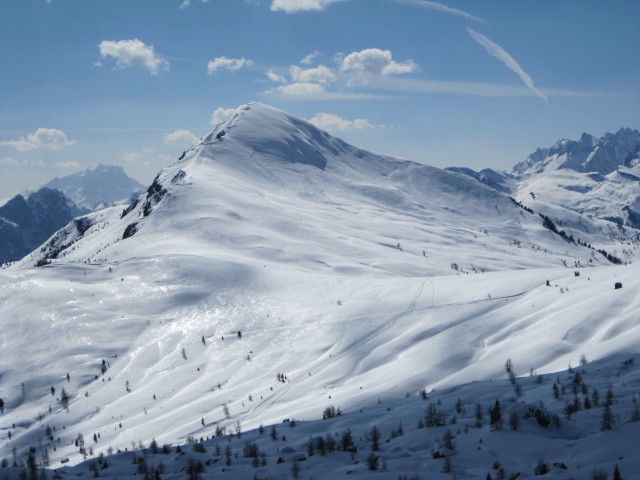 von der Piste des Sessellifts Fedar&egrave;/Forc.Nuvolau Richtung S&uuml;dwesten (25. M&auml;rz)
